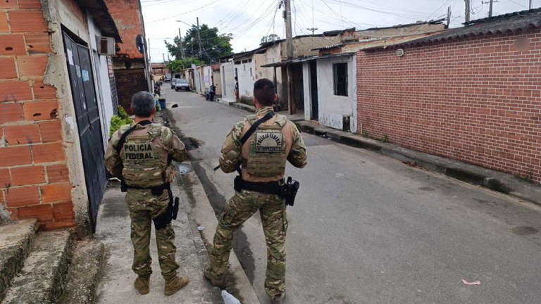 Pf E Pmerj Prendem Dois Milicianos Na Zona Oeste Do Rio De Janeiro