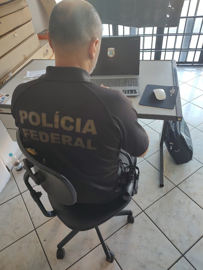 Pf Cumpre Mandado De Busca E Apreensão No Combate Ao Abuso Sexual Infantojuvenil — Polícia Federal 3275