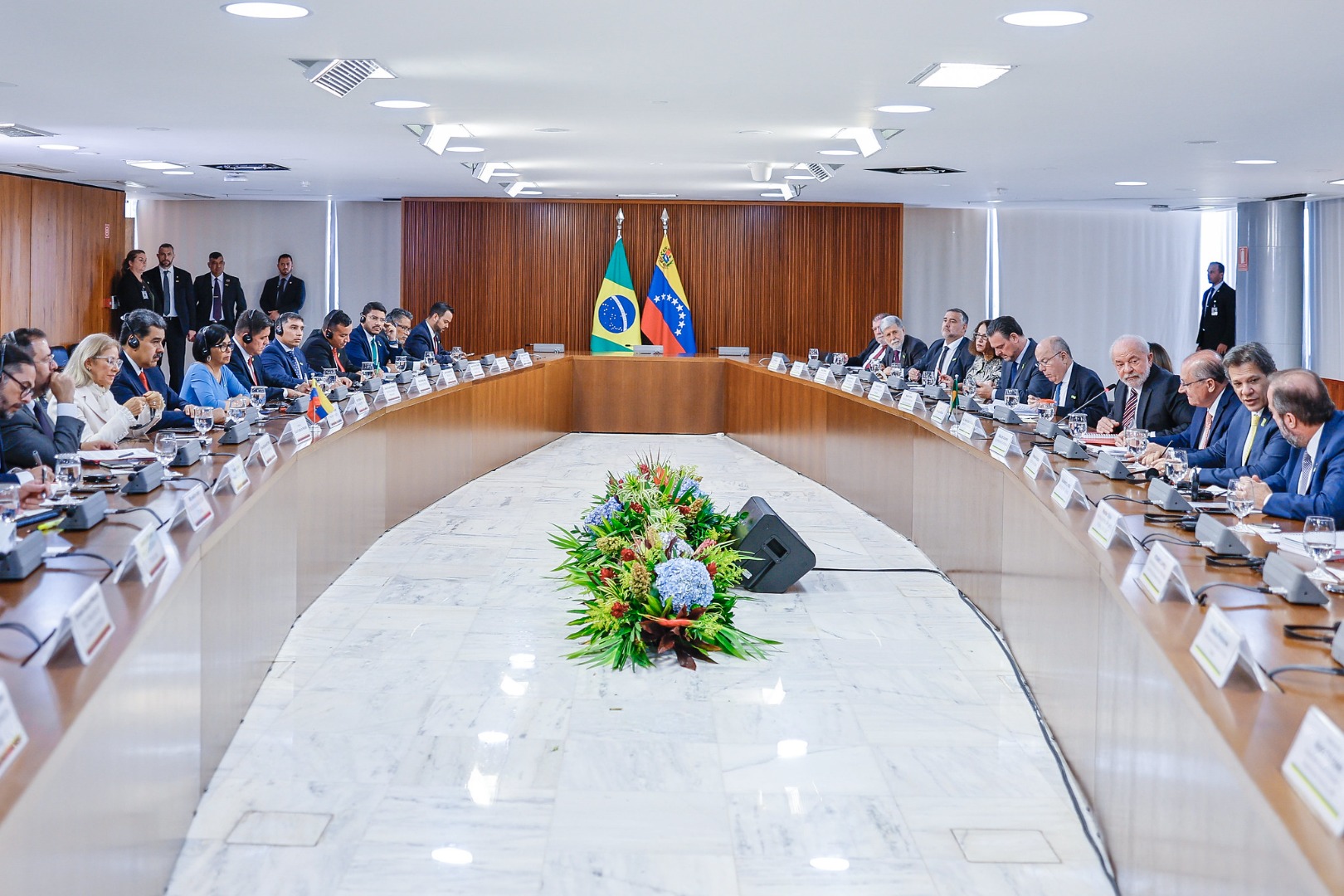 Presidents Lula and Maduro enhance resumption of bilateral relations ...