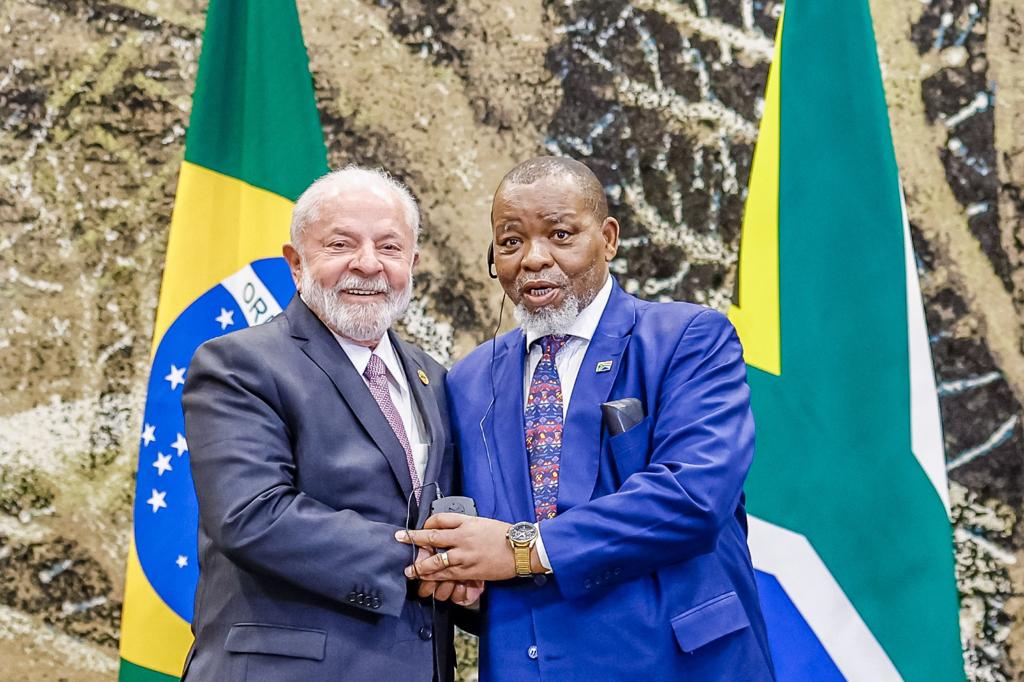 Lula e Gwede Mantashe