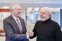 Lula se reúne con el ex presidente del FMI y ex canciller de Alemania