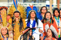 Pueblos indígenas salen fortalecidos y optimistas de la COP 28, evalúa Sonia Guajajara