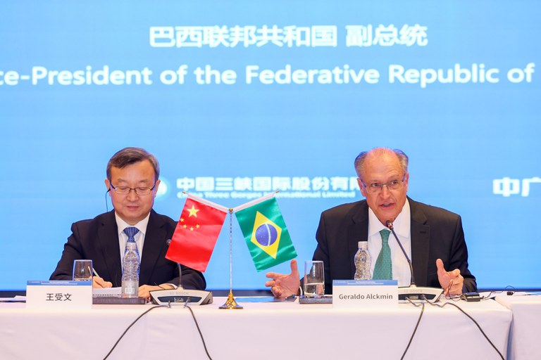 El vicepresidente lidera una delegación de ministros que busca fortalecer aún más la alianza estratégica con China, principal socio comercial de Brasil desde 2009