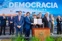 El presidente Lula emite un decreto que crea el Premio Eunice Paiva de defensa de la democracia