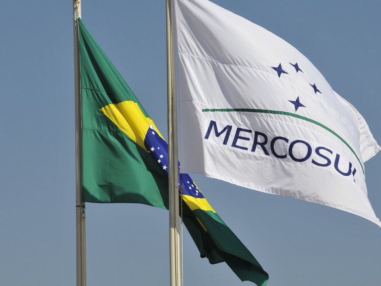 Presidente Jair Bolsonaro encaminha acordo do Mercosul sobre localidades fronteiriças vinculadas