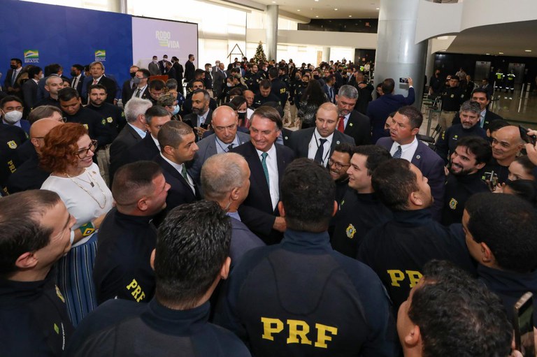 Presidente Jair Bolsonaro lança Programa Rodovida para reduzir acidentes de trânsito