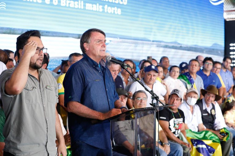 Presidente Jair Bolsonaro participa de evento que marca a chegada das águas do Rio São Francisco ao Rio