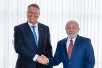 Lula recebe Klaus Werner Iohannis, presidente da Romênia, em Brasília