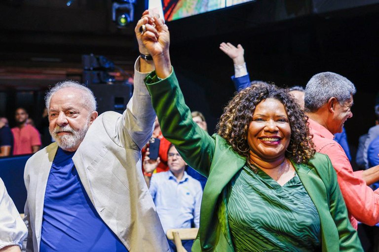 Lula e Margareth Menezes