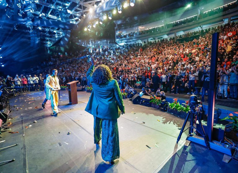 Margareth Menezes, na Concha Acústica, em Salvador (BA)