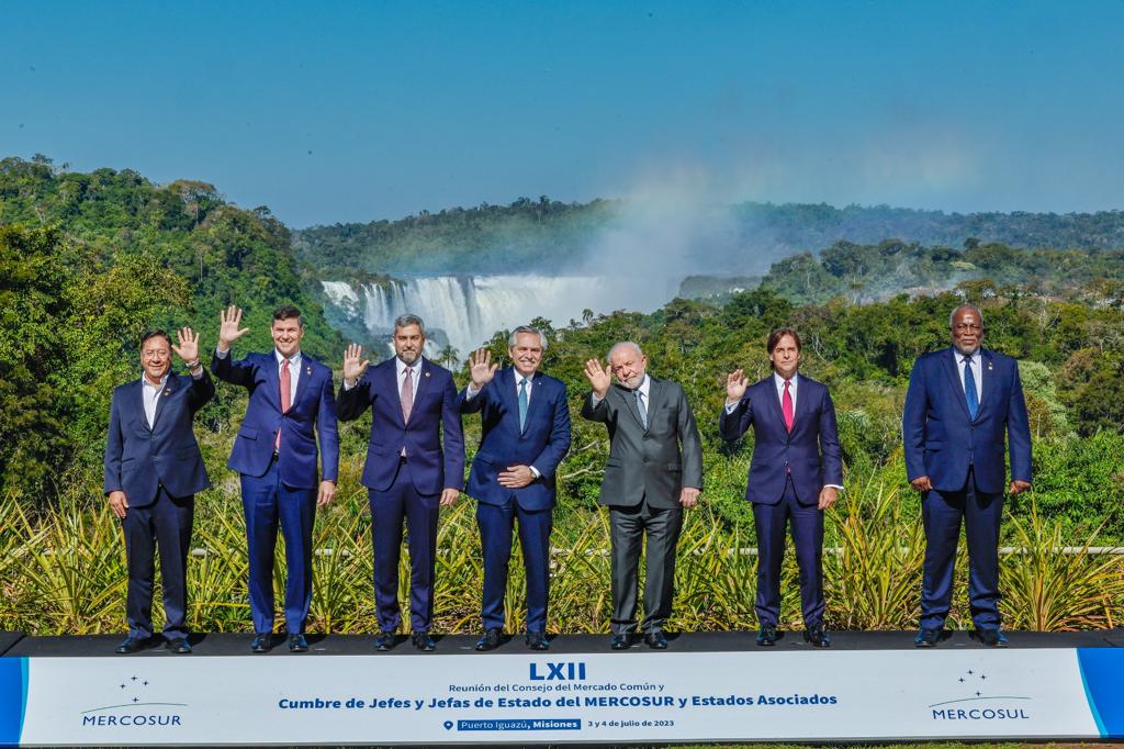 Se acordo com UE emperrar, Mercosul pode recorrer ao Sudeste Asiático  durante presidência paraguaia? - 28.11.2023, Sputnik Brasil