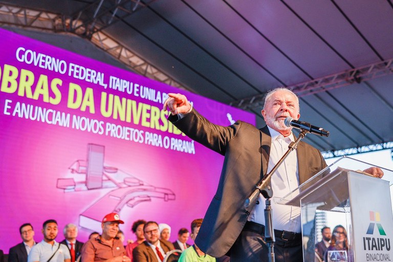 Presidente Lula faz discurso em cerimônia na Unila