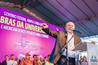 Lula anuncia retomada de obras da Unila e investimentos em escolas no Paraná