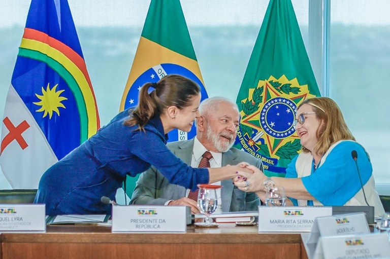 Lula, Raquel Lyra e Rita Serrano