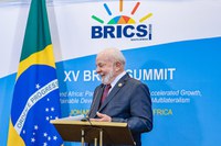 Lula sobre o BRICS: “Renasço na política e na esperança”