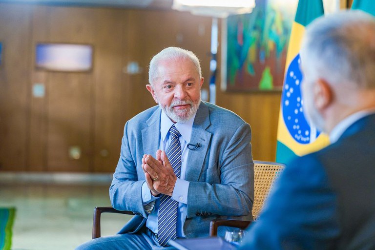 Lula entrevista.jpg