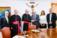 Presidente Lula recebe secretário de Estado do Vaticano