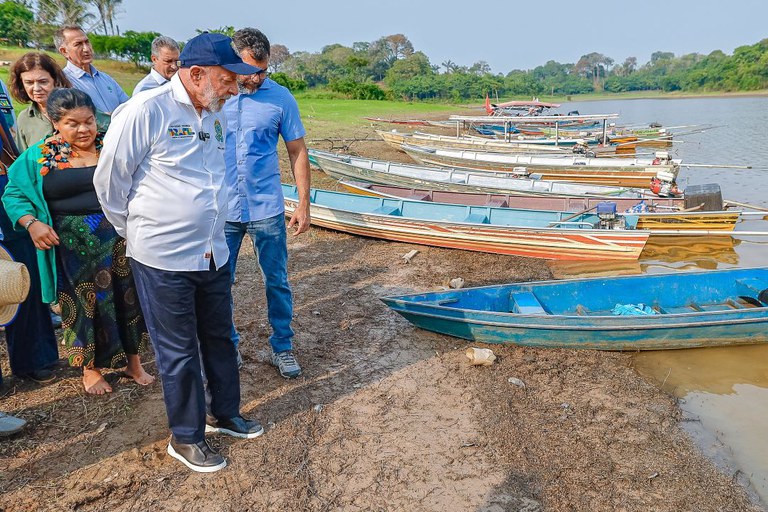 Lula visita Amazonas1.jpg