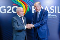 No Rio de Janeiro, presidente Lula se reúne com o presidente da Turquia