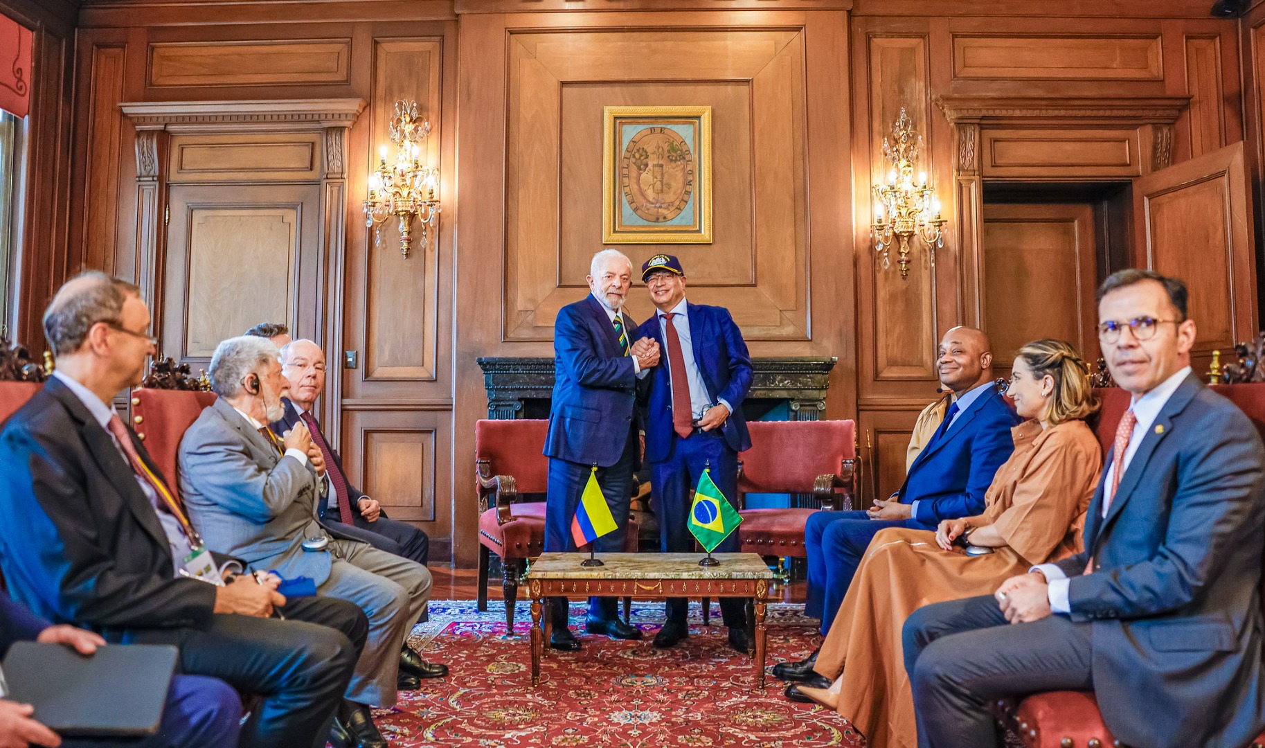 Reunião restrita com o Presidente da República da Colômbia, Gustavo Petro, na Casa de Nariño – Bogotá, Colômbia.