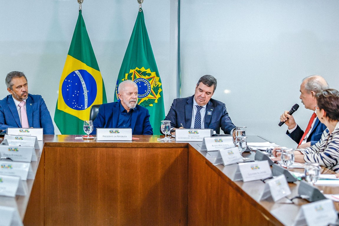 Lula anuncia R$ 3,3 bilhões do BNDES para obras do Novo PAC no Ceará e Mato Grosso do Sul