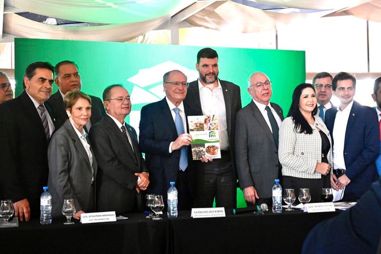 2023_05_16 Reunião_almoço Frente Parlamentar Agropecuária 2.jpg