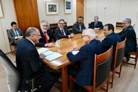 Vice-presidente Alckmin e secretário André Ceciliano se reúnem com representantes da Frente Nacional de Prefeitos