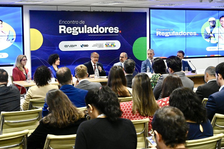 2023_11_22_encontro_reguladores