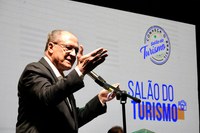 Turismo é educação, saúde, emprego e renda, diz Alckmin