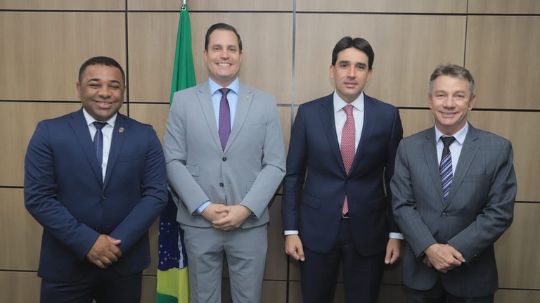 Ministro e Governador inauguram sistema de acessibilidade no aeroporto de  Palmas