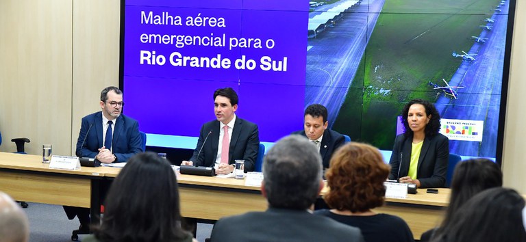 MPor apresenta malha aérea emergencial para o Rio Grande do Sul