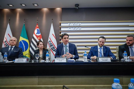 Ministro anuncia debêntures da infraestrutura