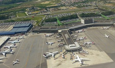 Aeroporto de Guarulhos bate recorde histórico na movimentação de passageiros em 2024