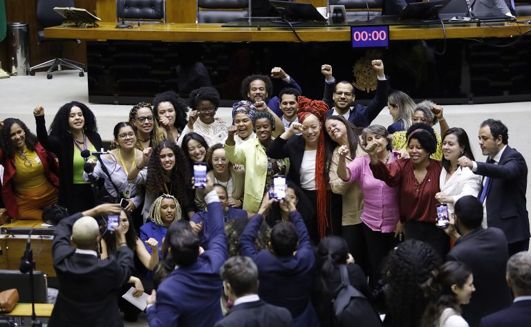 O Projeto de Lei foi aprovado na terça-feira, dia 19, no Plenário da Câmara e segue para o Senado