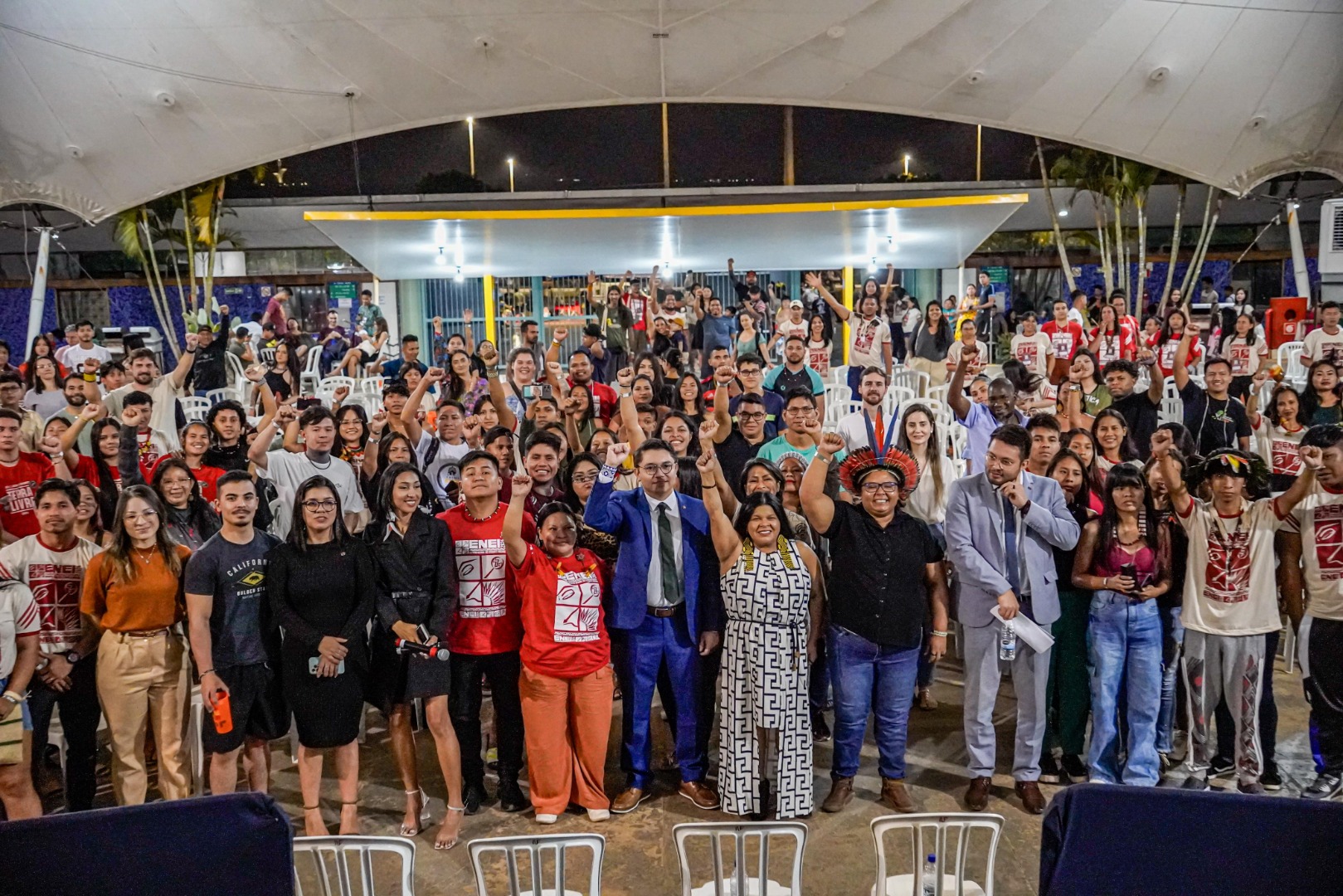 Realizado na UnB, mais de mil estudantes de instituições federais, estaduais e privadas se reúnem para debater as duas décadas da inserção indígena nas universidades