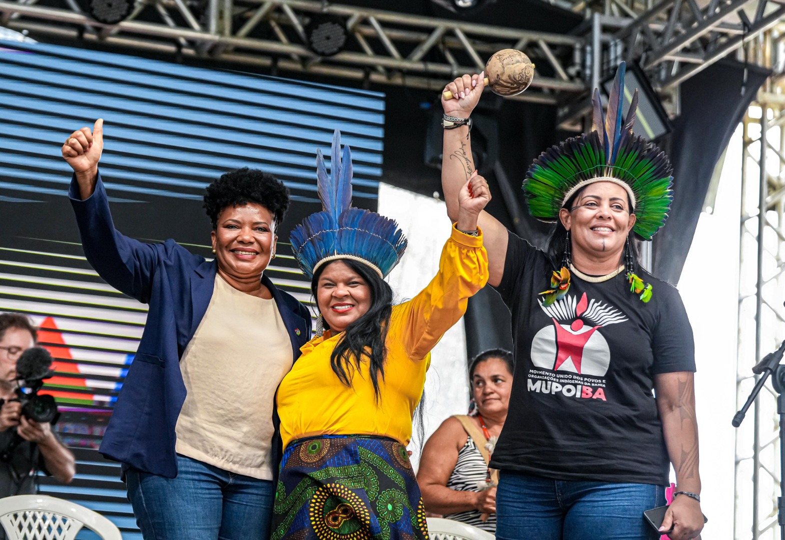 Na capital baiana, a ministra dos Povos Indígenas participou da abertura do Seminário "Cultura e Mudanças Climáticas" e do Acampamento Terra Livre BA