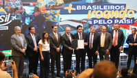 Lançado nesta quarta-feira (24), programa Voa Brasil beneficia 23 milhões de aposentados do INSS