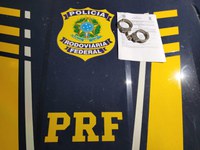 Em Brasileia/AC, PRF prende homem com mandado de prisão em aberto