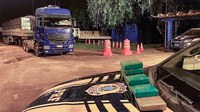 PRF apreende carreta que transportava cocaína em Rio Branco/AC