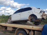 PRF recupera veículo furtado de residência no município de Plácido de Castro/AC