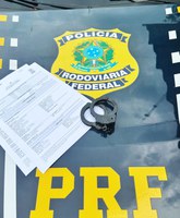 PRF prende homem com mandado de prisão em aberto em Rio Branco-AC