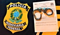 Polícia Rodoviária Federal prende foragido da Justiça em Dois Riachos/AL