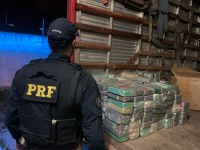 PRF apreende quase 360 kg de pasta base de cocaína em São Miguel dos Campos/AL