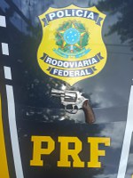 PRF em Alagoas prende homem por porte ilegal de arma em Rio Largo