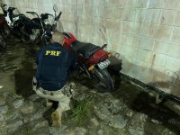 Homem é preso pela PRF com moto adulterada em União dos Palmares/AL