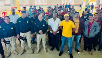 Polícia Rodoviária Federal ministra palestra educativa para motoristas de transporte de cana-de-açúcar