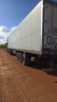 PRF em Alagoas localiza caminhão abandonado, objeto de roubo de carga, em Campo Alegre/AL.