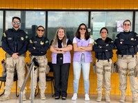 PRF com apoio da Arsal realiza comando educativo em referência ao Agosto Lilás 2024 em São Miguel dos Campos/AL