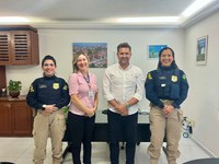 Representantes do Núcleo de Comunicação Social da PRF/AL fazem visita à TV Ponta Verde, em Maceió