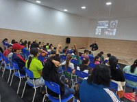 PRF/AL ministra palestra sobre conscientização no trânsito em Escola Municipal de São Miguel dos Campos/AL